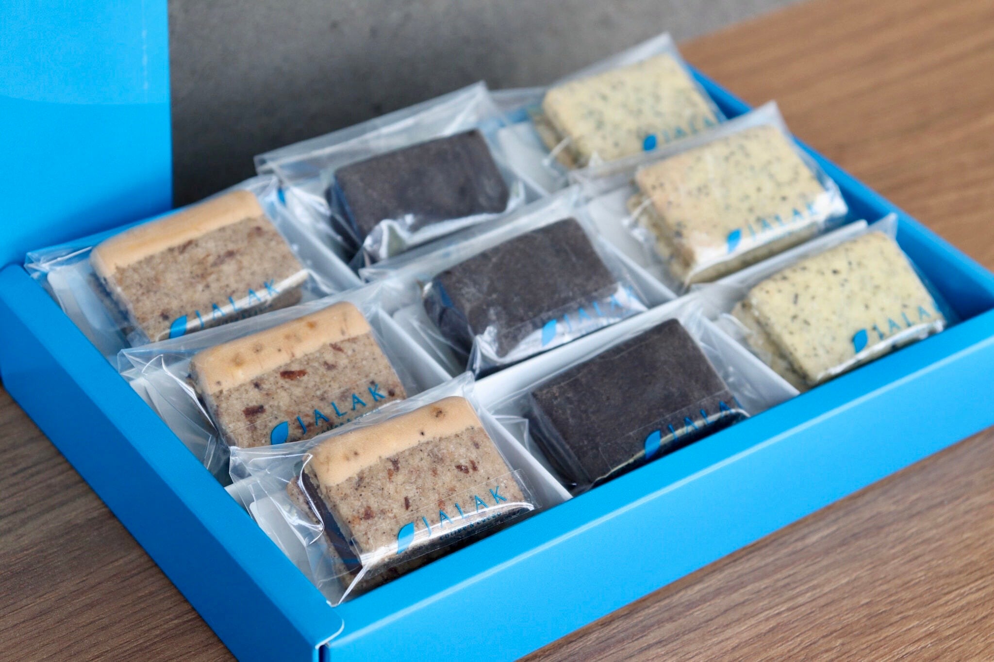 生チョコサンドクッキー9個入り 3種アソートBOX★